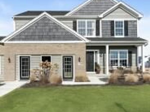 10465 California Street , Crown Point, IN 46307