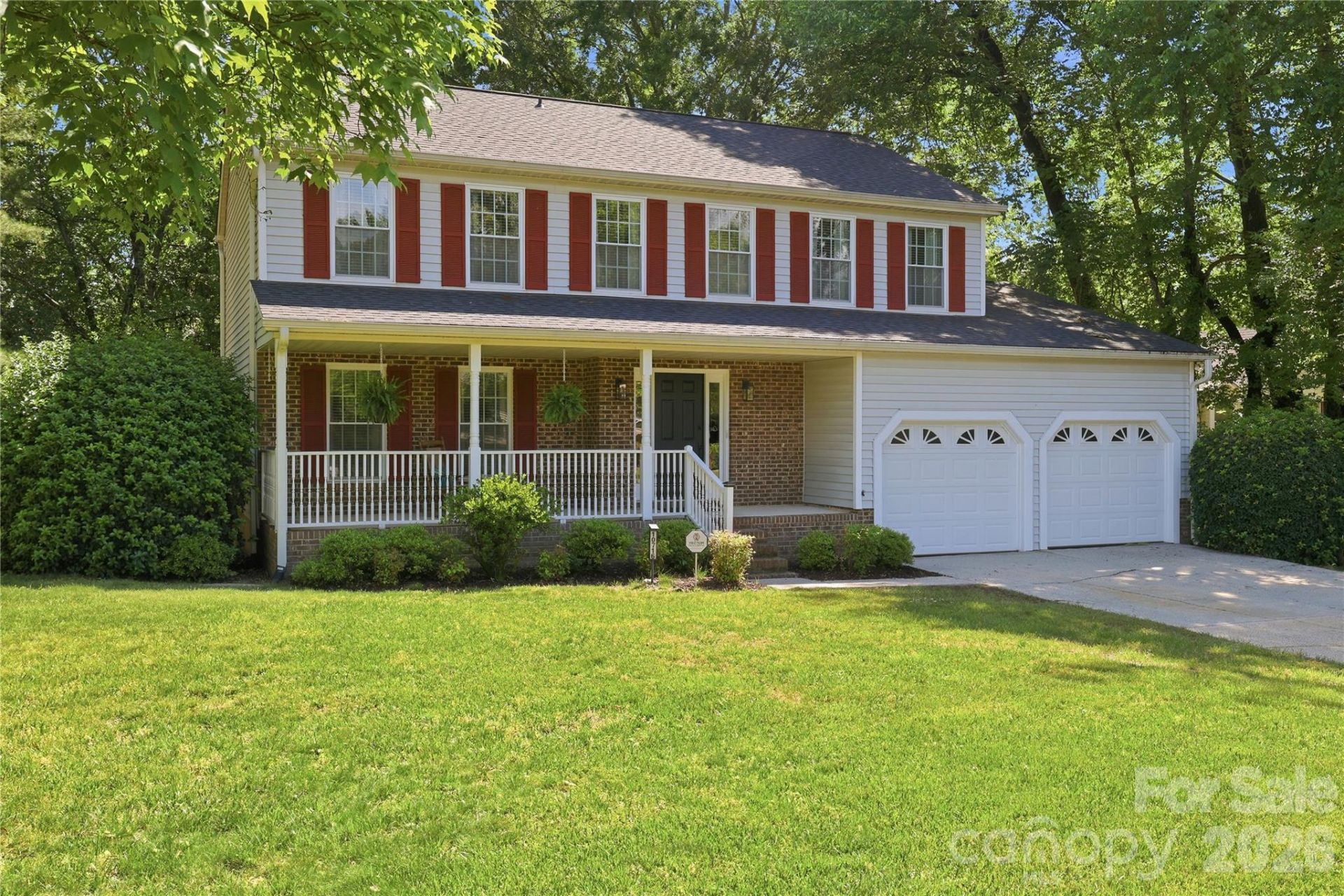 10716 Derry Drive , Charlotte, NC 28262 Main Photo