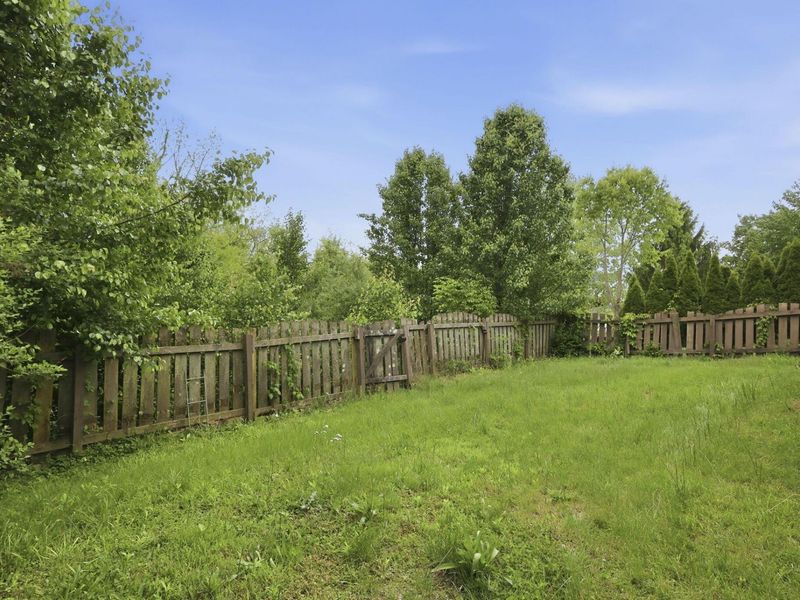 8207 Arbor Rose Way, Blacklick, OH 43004 Photo 24