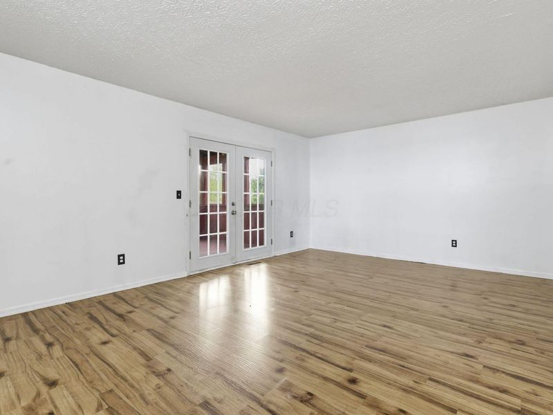 8207 Arbor Rose Way, Blacklick, OH 43004 Photo 4