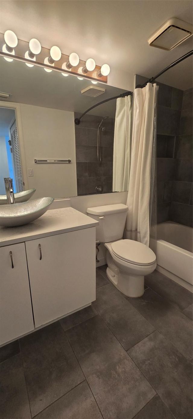 7558 Trent Drive, Unit 304, Tamarac, FL 33321 Photo