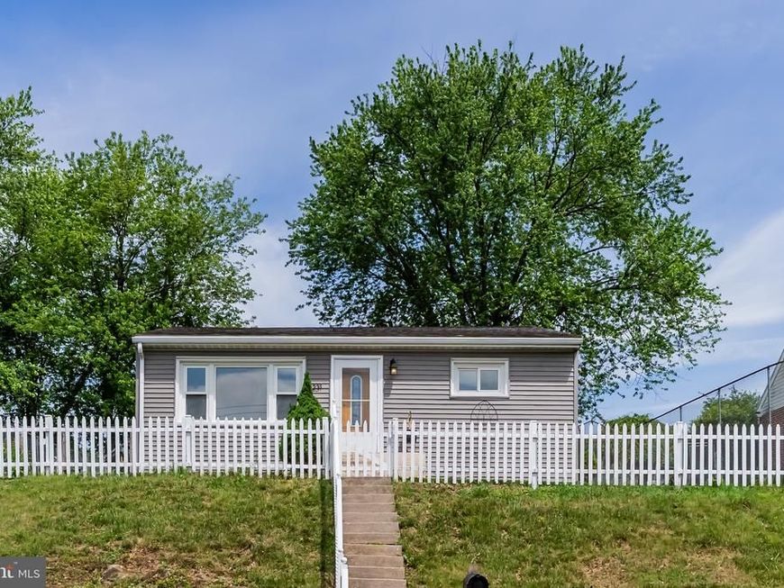 1231 E Caracas Avenue, Hershey, PA 17033 Main Photo