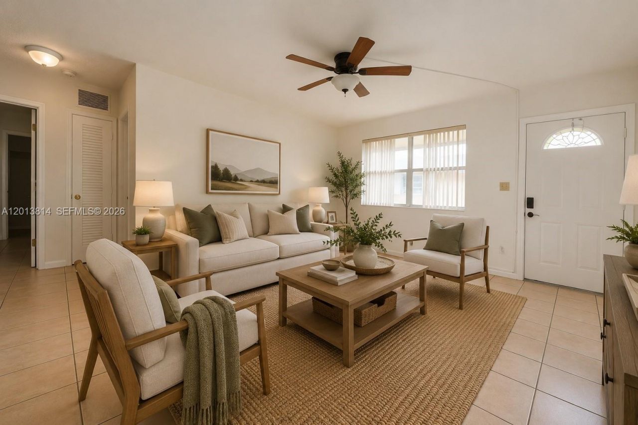 5825 Buchanan St , Unit 1, Hollywood, FL 33021 Photo