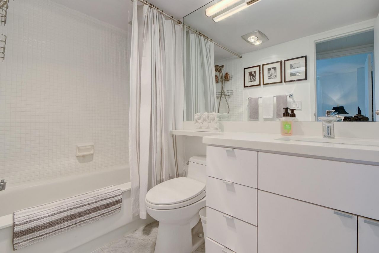 1160 N Federal Highway, Unit 215, Fort Lauderdale, FL 33304 Photo