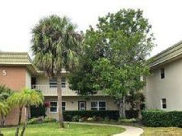 5 Vista Gardens Trail, Unit 202, Vero Beach, FL 32962