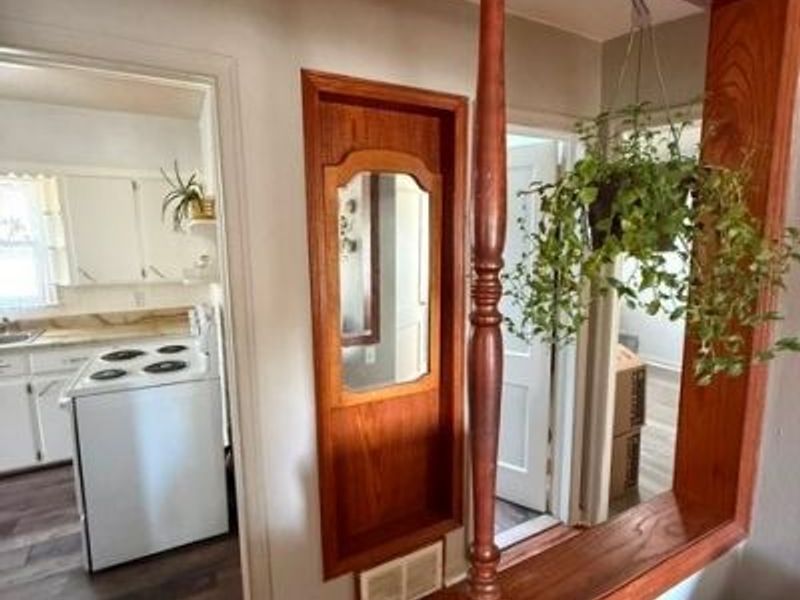 238 The Brooklands, Akron, OH 44305 Photo 10