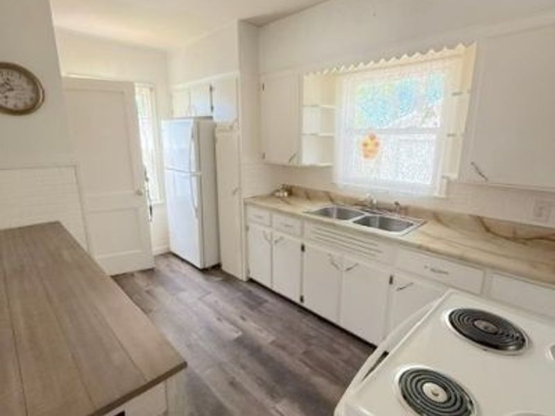 238 The Brooklands, Akron, OH 44305 Photo 13