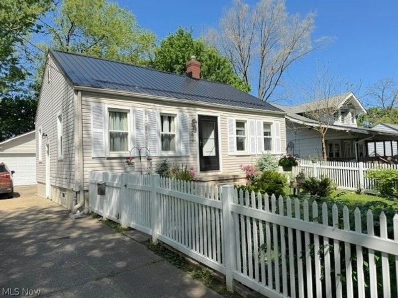 238 The Brooklands, Akron, OH 44305 Photo 2