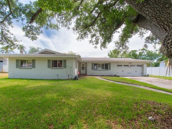 1380 KENNYWOOD DRIVE , LARGO, FL 33770