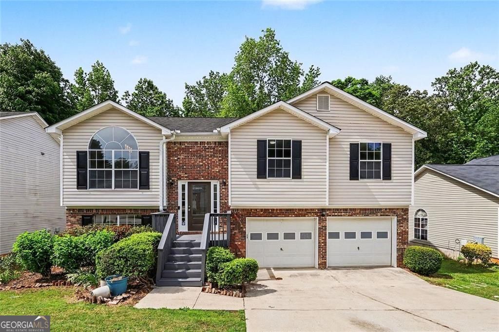 5687 Wellborn Oaks Court, Lithonia, GA 30058 Main Photo