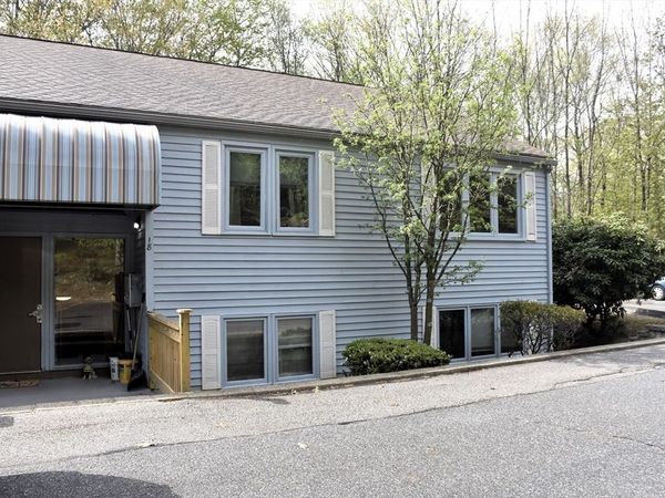 18 Maria Ave, Unit A, Southbridge, MA 01550