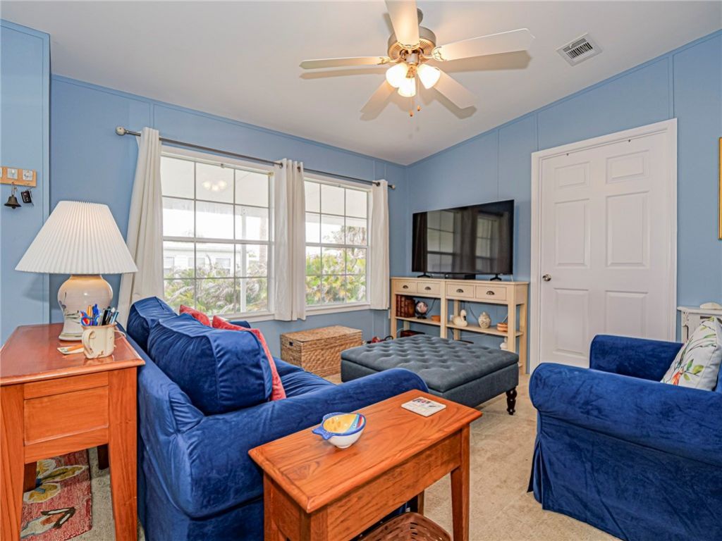 818 Thrush Circle, Sebastian, FL 32976 Photo