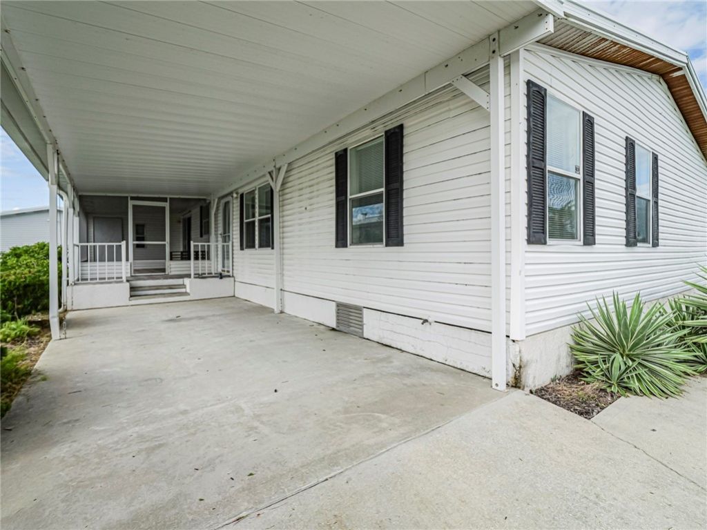 818 Thrush Circle, Sebastian, FL 32976 Photo