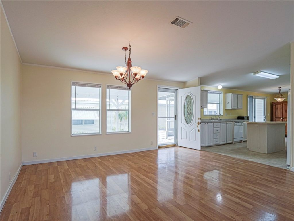 818 Thrush Circle, Sebastian, FL 32976 Photo