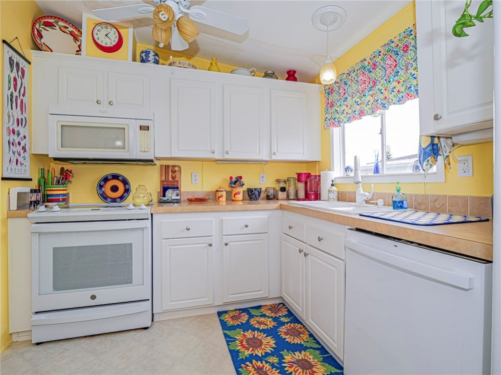 818 Thrush Circle, Sebastian, FL 32976 Photo
