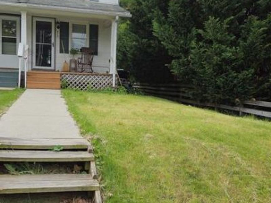 975 Centennial Avenue, Hanover, PA 17331 Main Photo