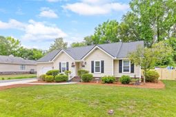 1535 Kentwood Circle photo 4