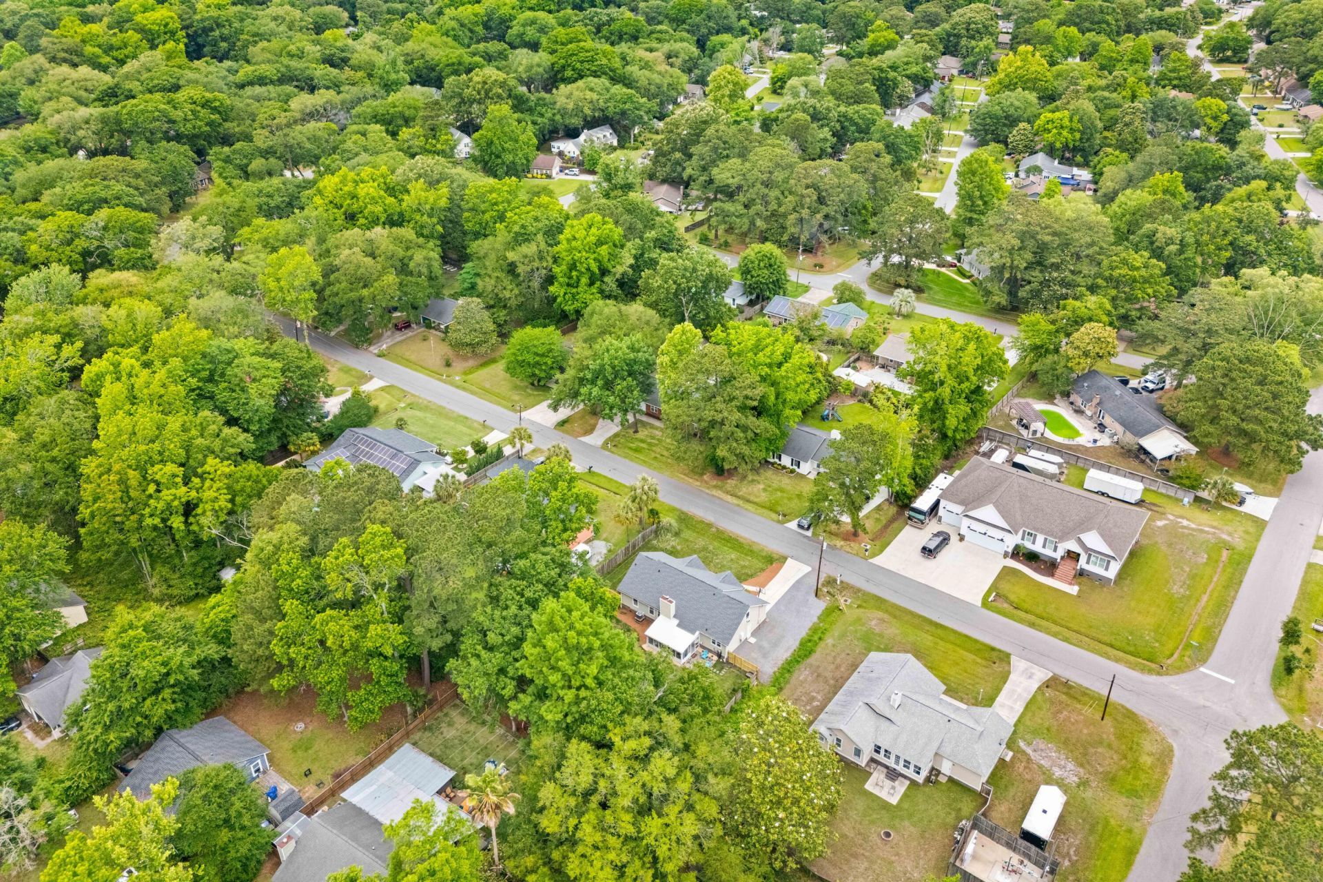 1535 Kentwood Circle Photo 45