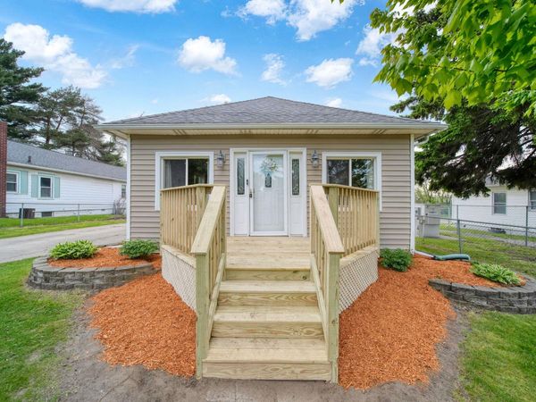 157 N Dettman Road, Jackson, MI 49202