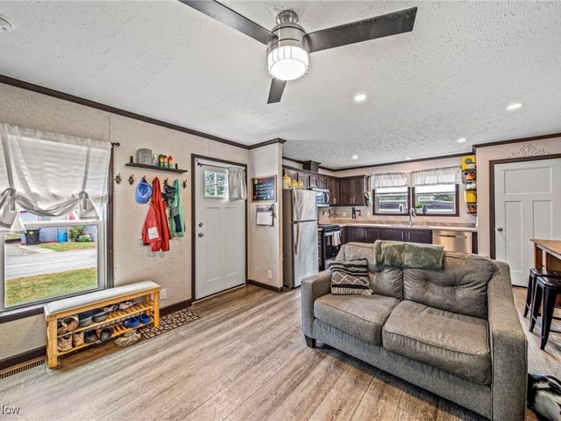 202 W Main Street, Unit Lot 13, Conneaut, OH 44030 Photo 7