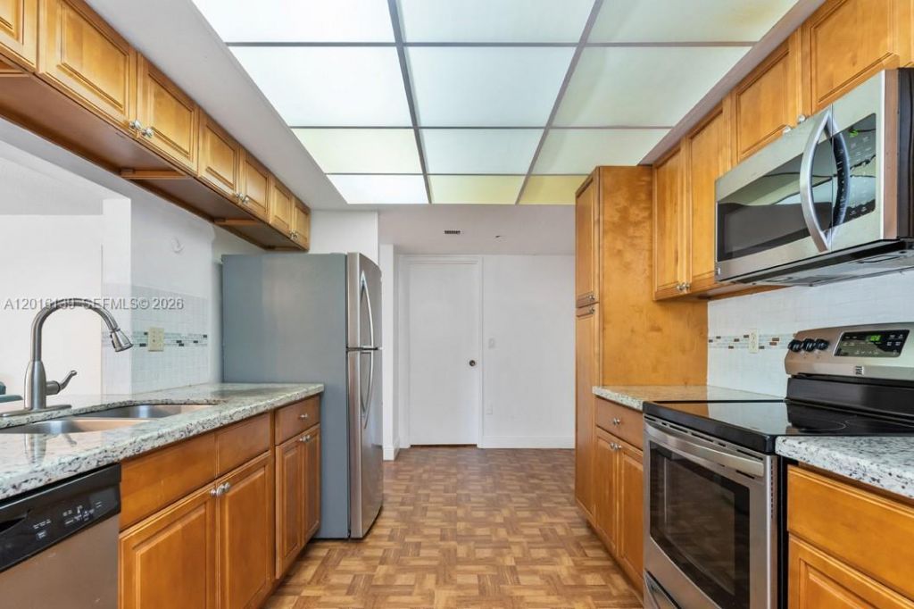 825 Egret Cir, Unit 110, Delray Beach, FL 33444 Photo