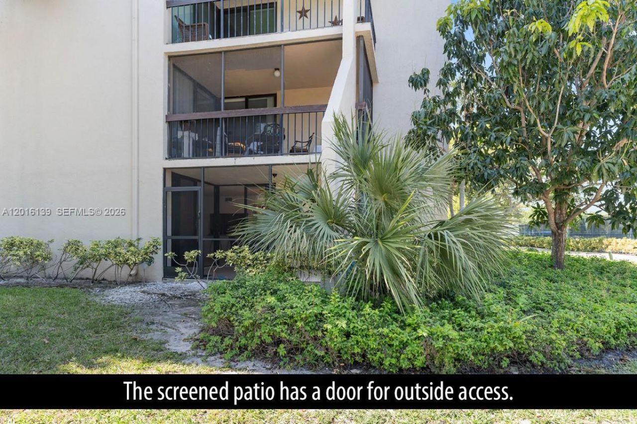 825 Egret Cir , Unit 110, Delray Beach, FL 33444 Photo