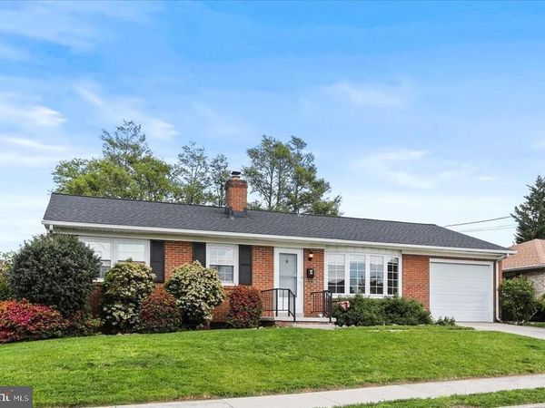 4 TRUDY COURT, HANOVER, PA 17331