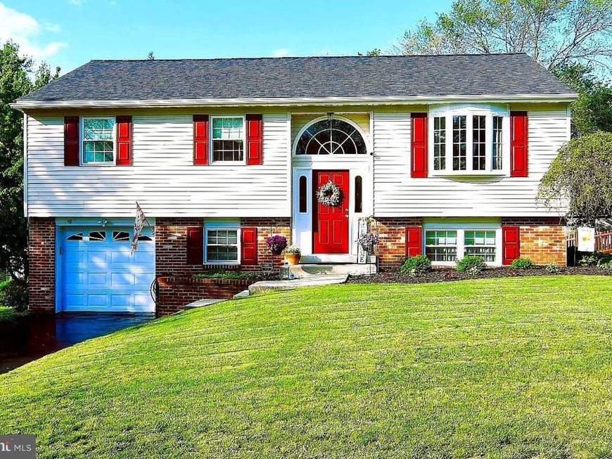 10 Red Cloud Circle , Royersford, PA 19468 Main Photo