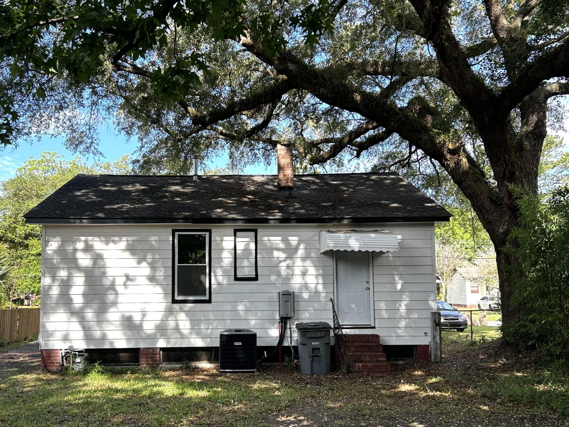 2319 Kent Avenue Photo 15