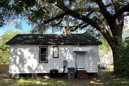 2319 Kent Avenue photo 4