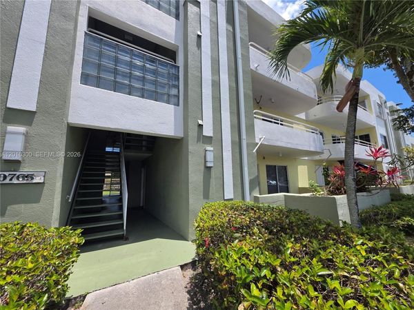 10765 SW 108th Ave , Unit 104, Miami, FL 33176