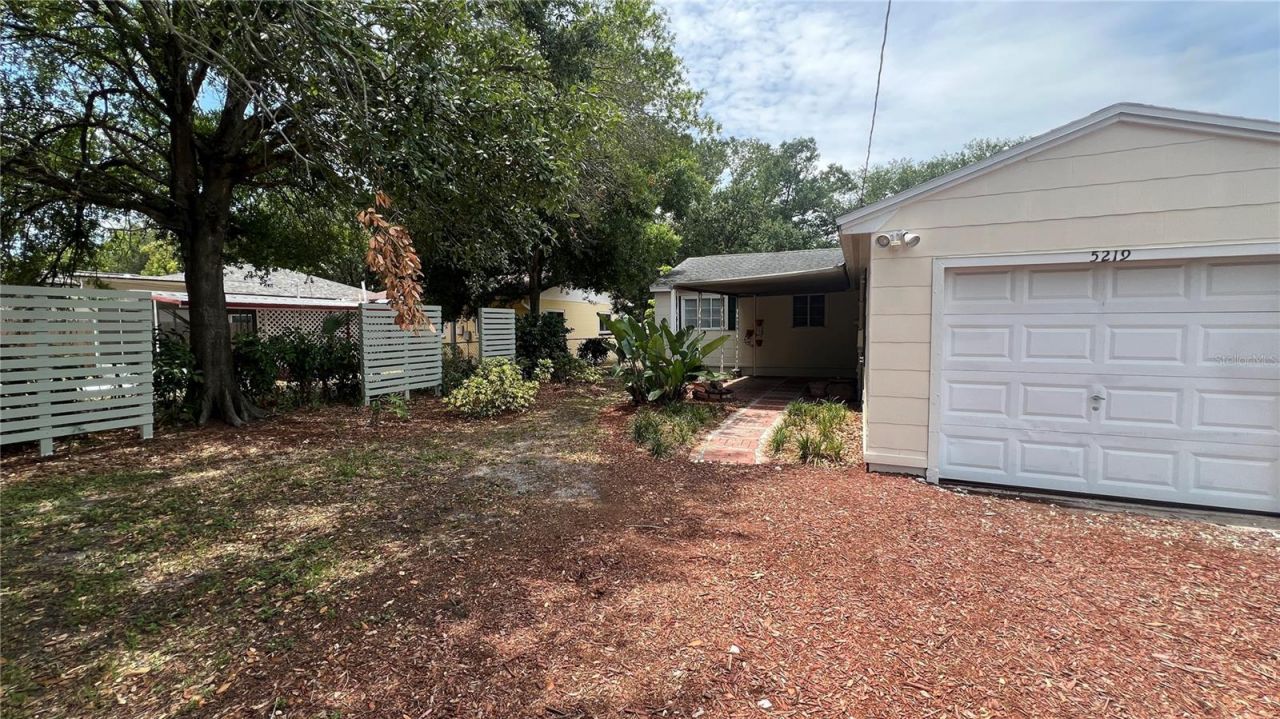 5219 Dr Martin Luther King Jr Street N, Saint Petersburg, FL 33703 Photo