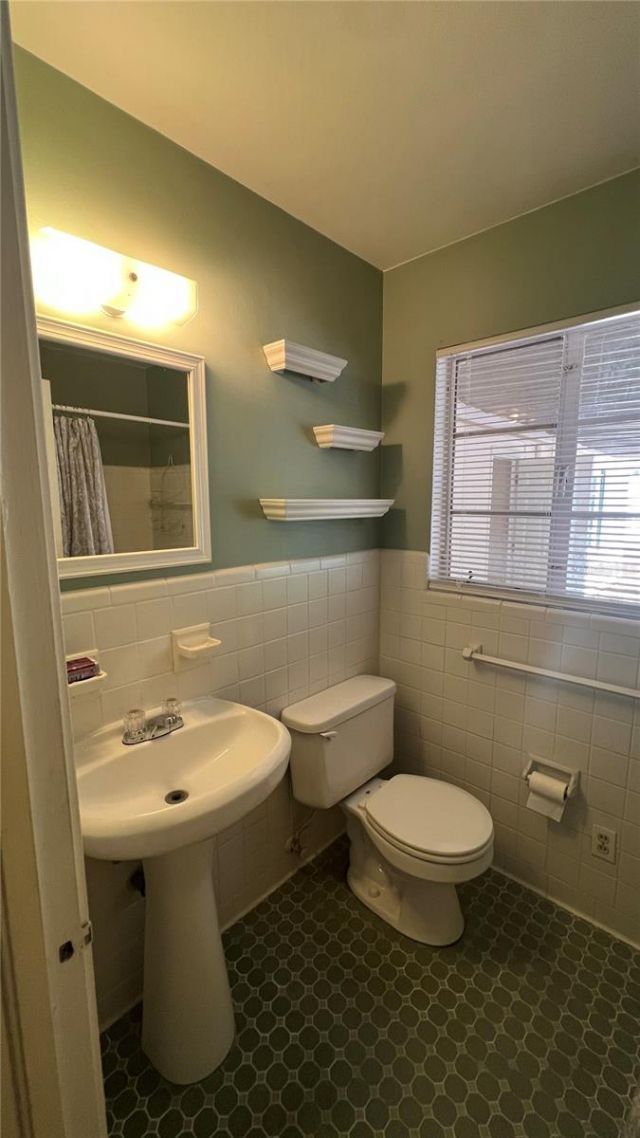 5219 Dr Martin Luther King Jr Street N, Saint Petersburg, FL 33703 Photo