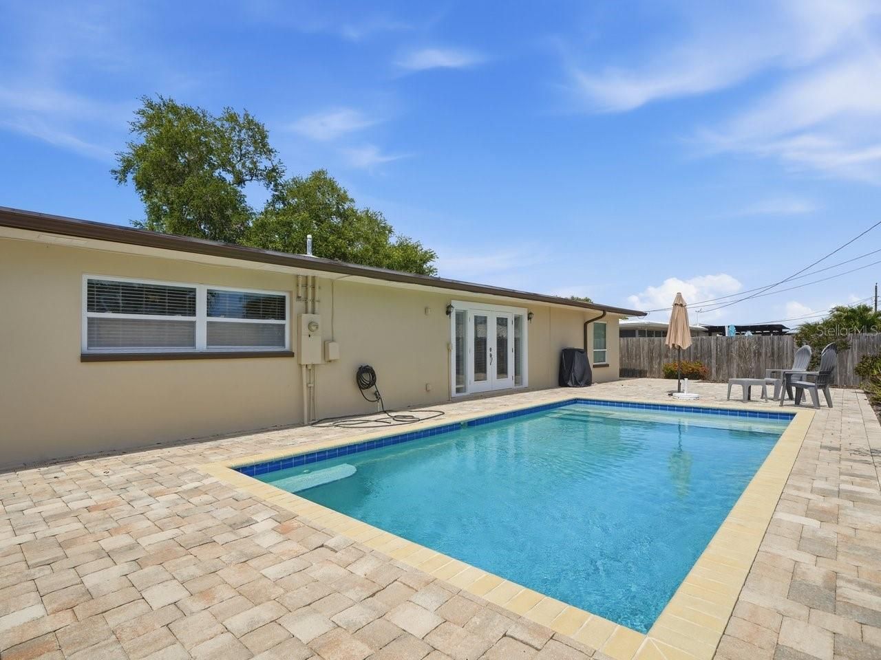 3650 Shady Bluffs Drive, Largo, FL 33770 Photo