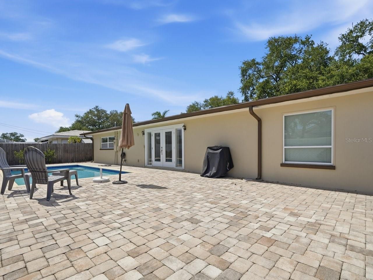 3650 Shady Bluffs Drive, Largo, FL 33770 Photo