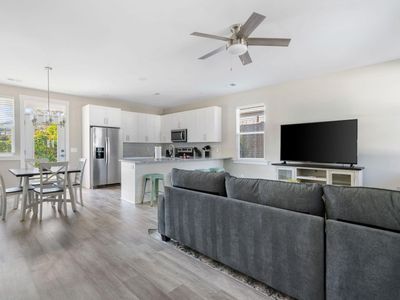 2664 Harvey Avenue, North Charleston, SC 29405