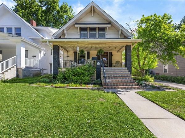 1513 TAUROMEE Avenue, Kansas City, KS 66102