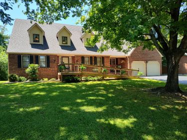 75 Ridge Avenue, Berea, KY 40403