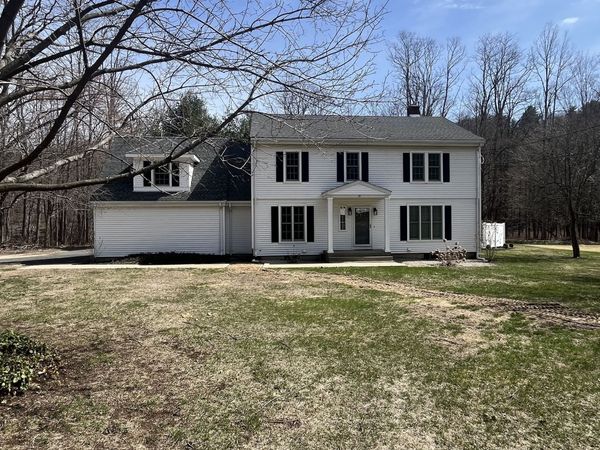 61 Arch, Unit 1, Burlington, CT 06013