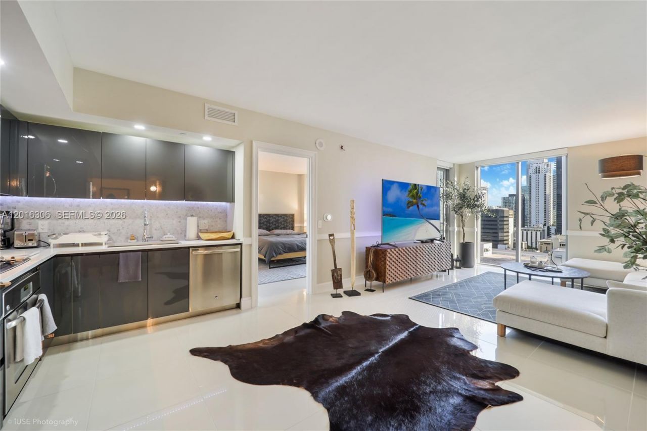 31 SE 6th St , Unit 2207, Miami, FL 33131 Photo