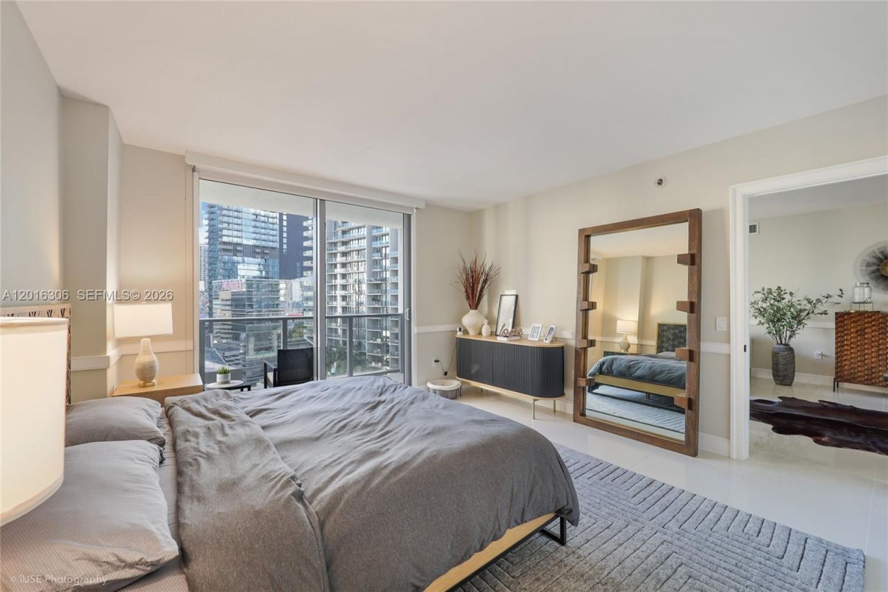 31 SE 6th St , Unit 2207, Miami, FL 33131 Photo