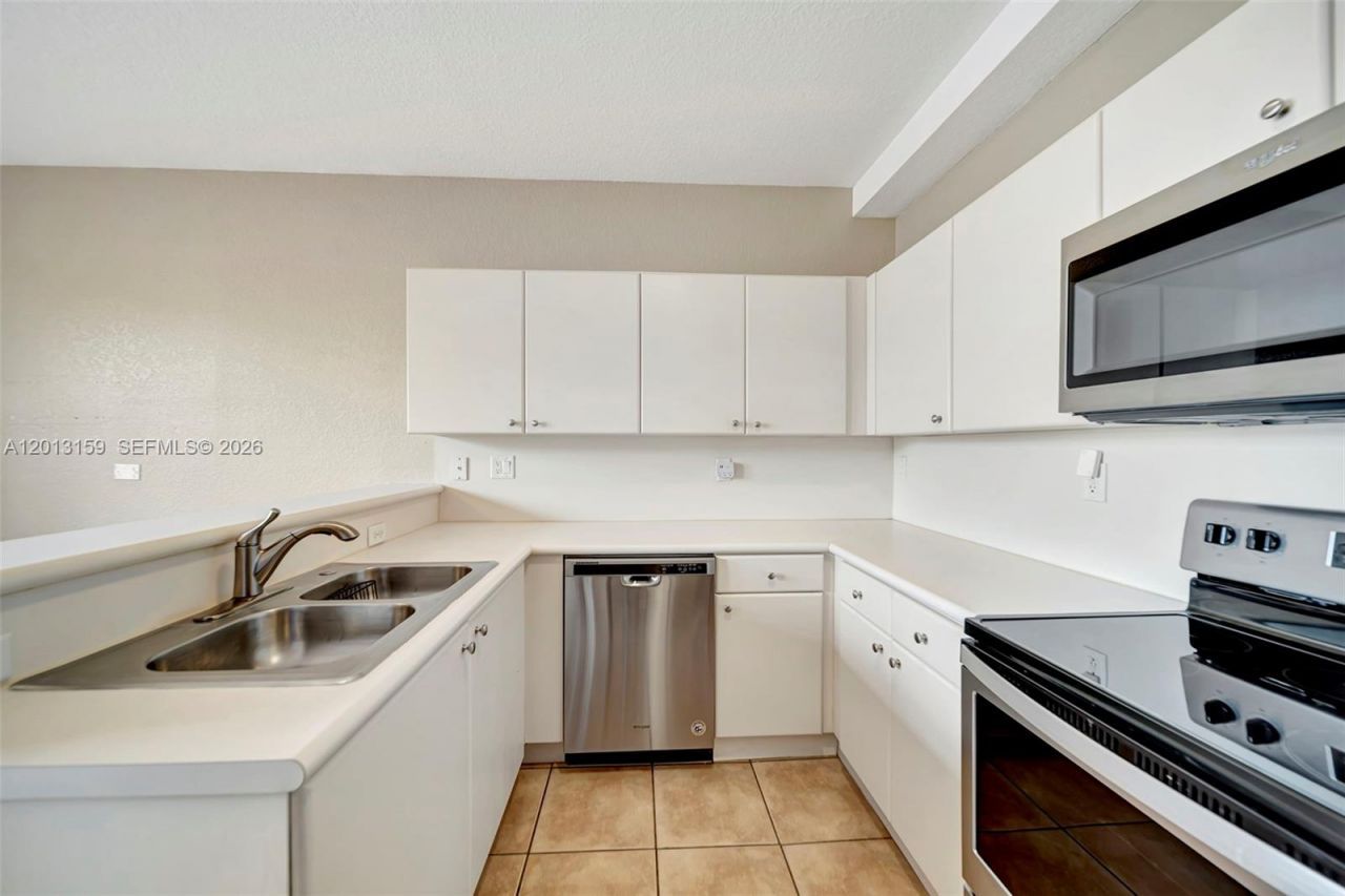 4361 SW 160th Ave , Unit 208, Miramar, FL 33027 Photo