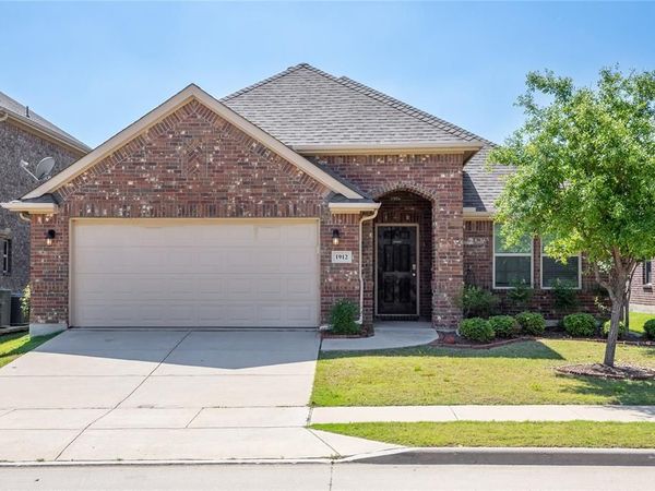 1912 Christopher Creek Drive, Little Elm, TX 75068