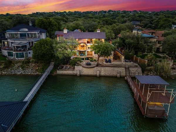 8805 Royal Harbor Court , Fort Worth, TX 76179