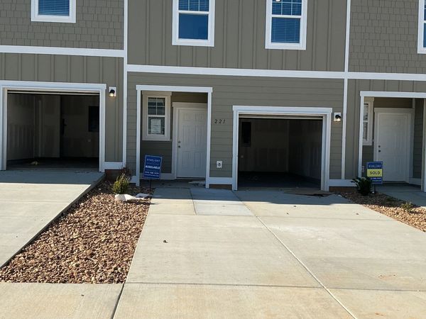 221 Darlington Drive , Unit 221, Dickson, TN 37055