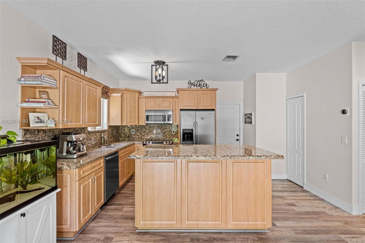 16238 NW 91st Ave , Miami Lakes, FL 33018 Photo