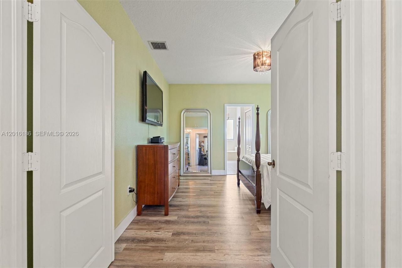 16238 NW 91st Ave , Miami Lakes, FL 33018 Photo