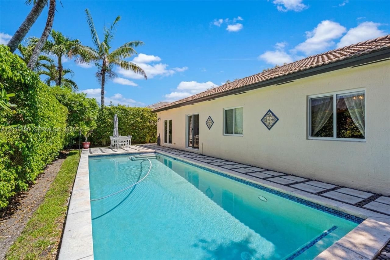 16238 NW 91st Ave , Miami Lakes, FL 33018 Photo