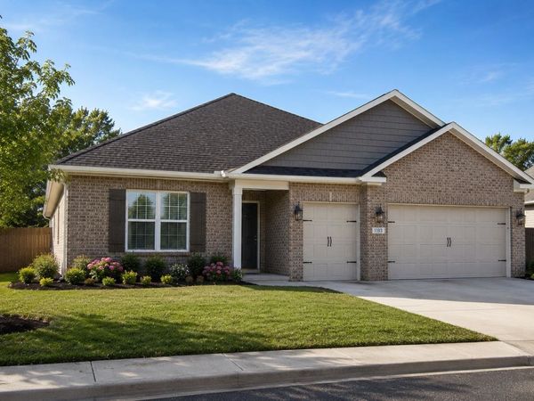 560 RIVERDALE DR, Oakland, TN 38060