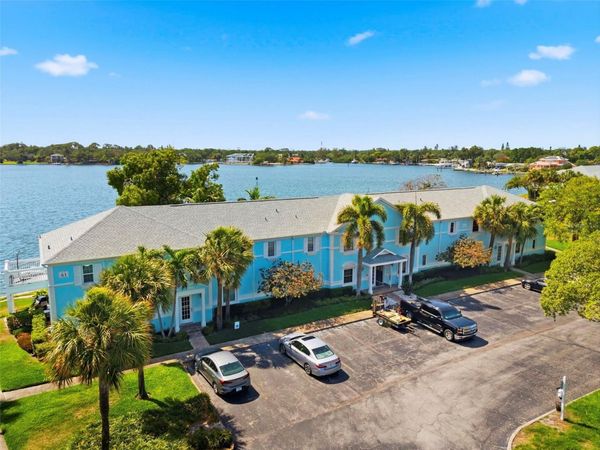 5107 SALMON DRIVE SE, Unit C, ST PETERSBURG, FL 33705